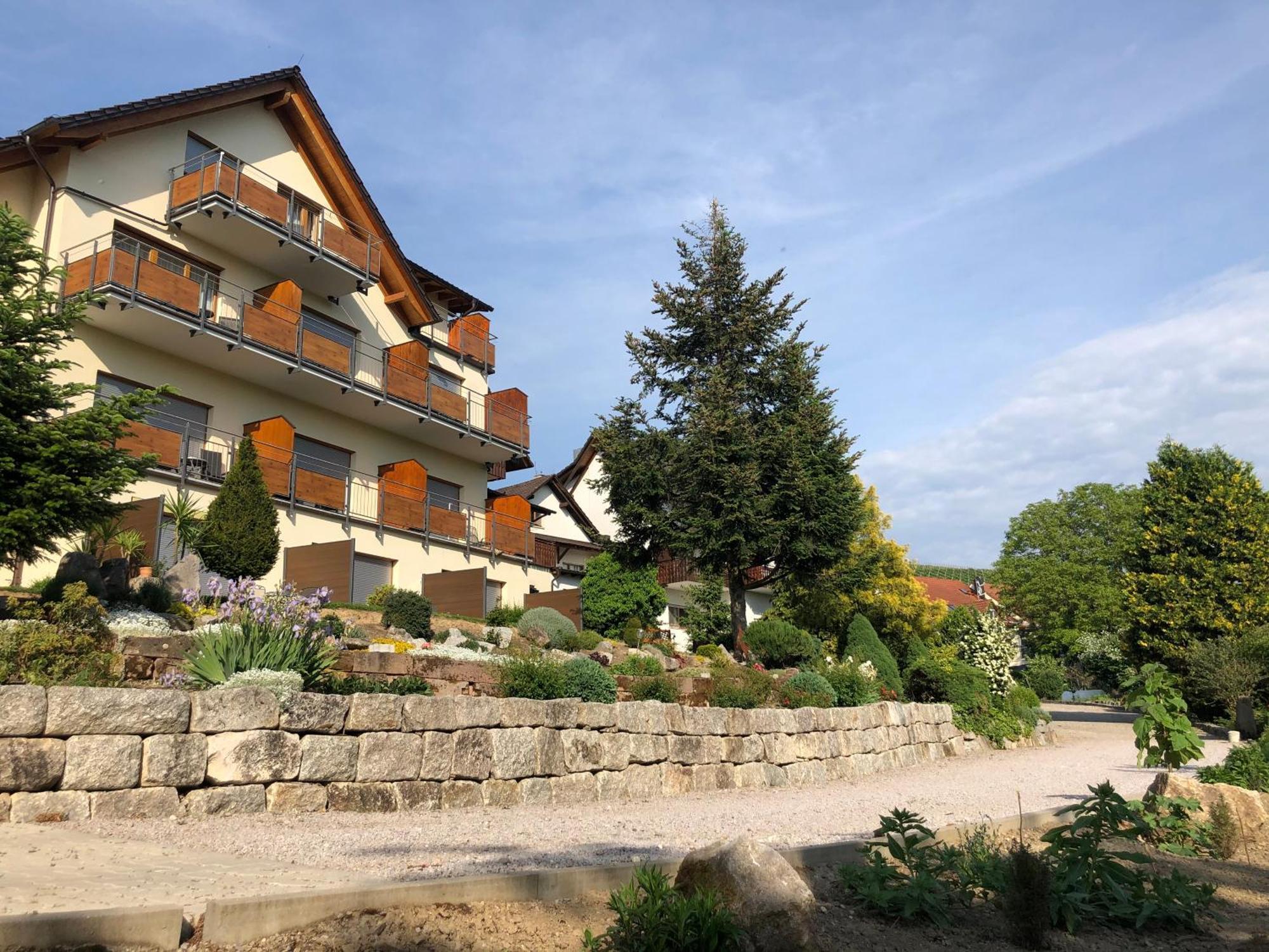 Hotel-Gasthof Rose Oberkirch  Exterior photo